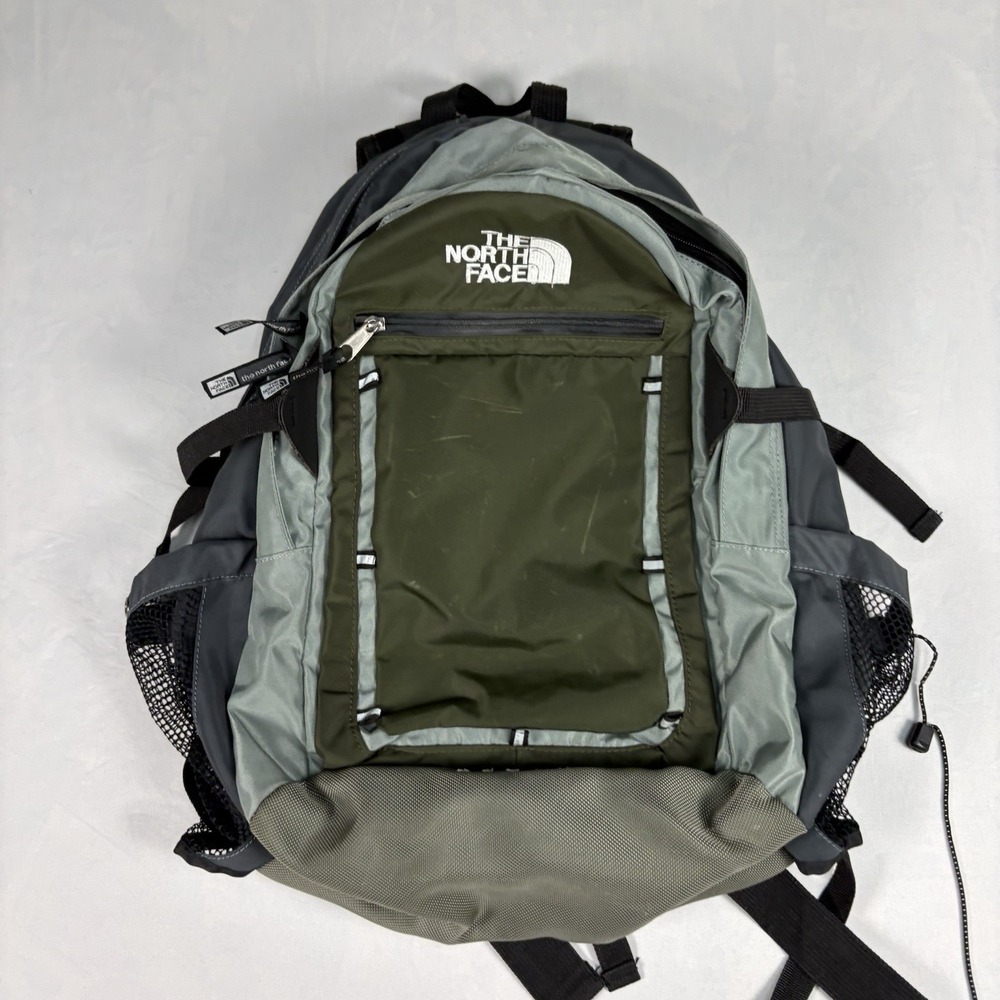 The North Face Backpack Y2K 2000s Olive Green Adjustable Straps Hiking